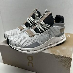 New ON Running Cloud Cloudnova Women's White Sand Running Sneaker